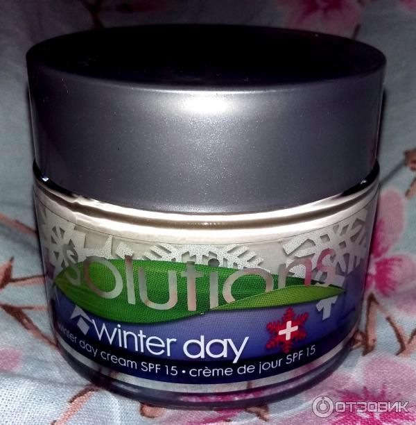 Крема для лица Avon Solutions Winter Nourishing Night Cream + Day Cream SPF15 фото