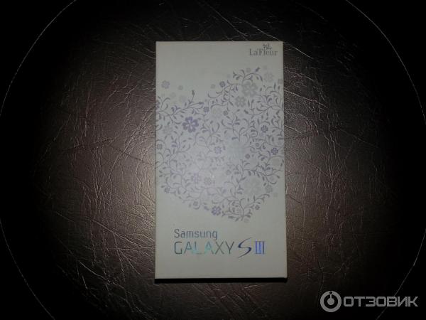 Смартфон Samsung Galaxy S III LaFleur GT-I9300 фото