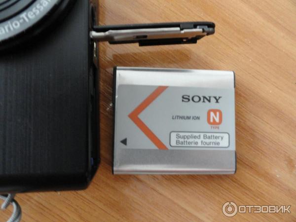 Цифровой фотоаппарат Sony Cyber-shot DSC-W830