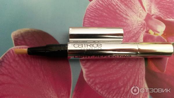 Консилер Catrice Re-Touch Light-Reflecting Concealer фото