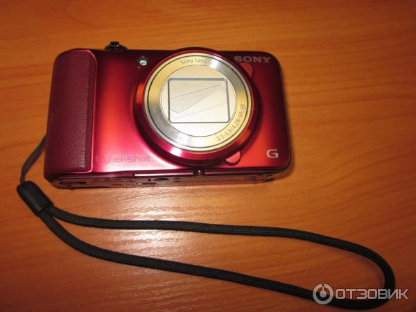 Цифровой фотоаппарат Sony Cyber-Shot DSC-H55