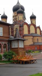 Пюхтицкий Успенский Ставропигиальный монастырь (Эстония, Куремяэ) фото