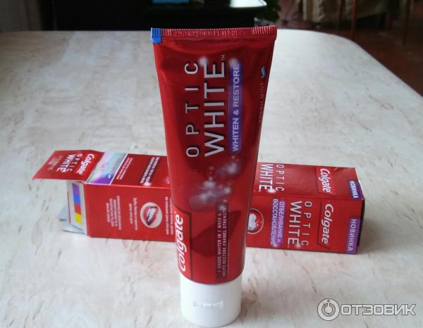 Зубная паста Colgate Optic White фото