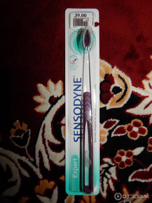 Зубная щетка Sensodyne фото