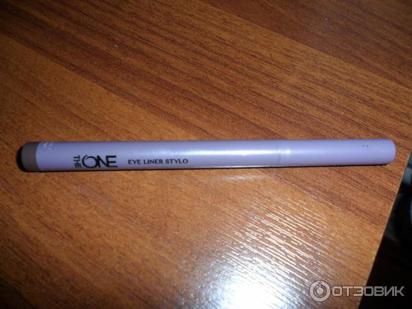 Стойкий карандаш-подводка для глаз Oriflame The One Eye Liner Stylo фото