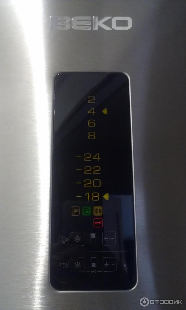 Дисплей на холодильник beko. Холодильник Beko 335220. Холодильник Beko CN 335220 X. Панель управления веко холодильник двухкамерный 335220. Beko холодильник с дисплеем cn335220x.