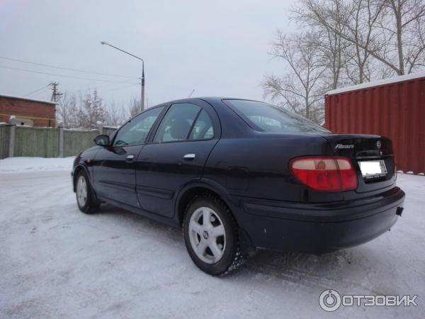 Автомобиль Nissan Almera N16 седан фото