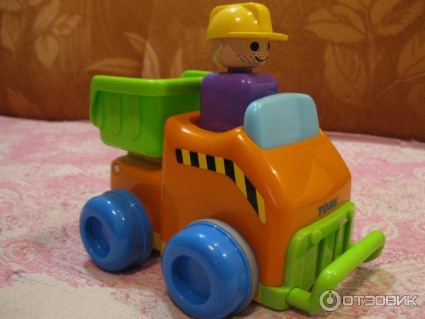 Игрушка Tomy Машинка фото