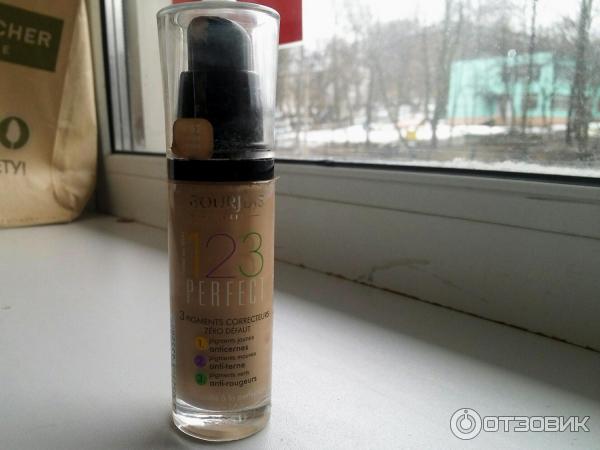 Тональная основа Bourjois 123 Perfect фото