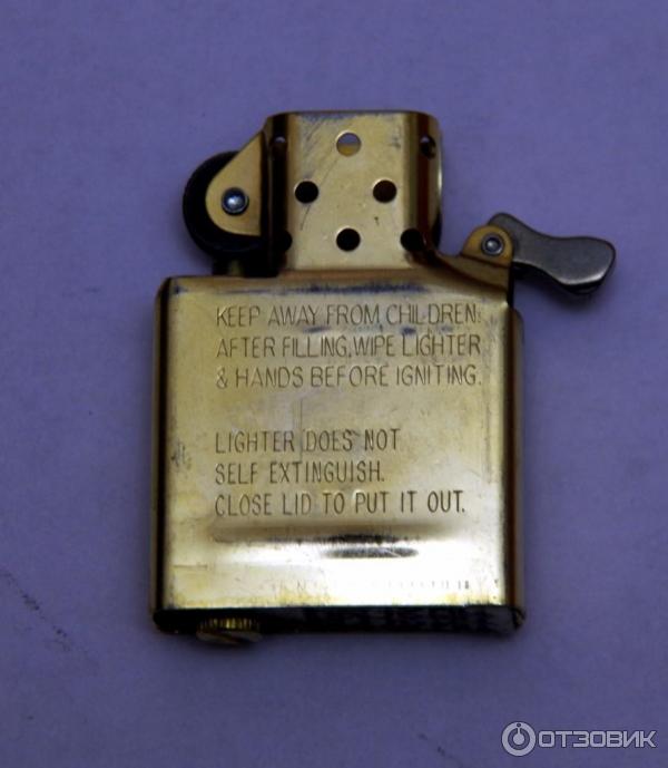 Зажигалка Zippo фото