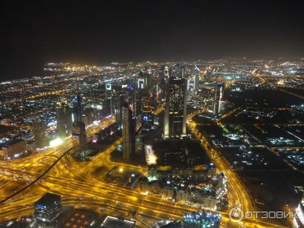 Небоскреб Burj Khalifa (ОАЭ, Дубай) фото