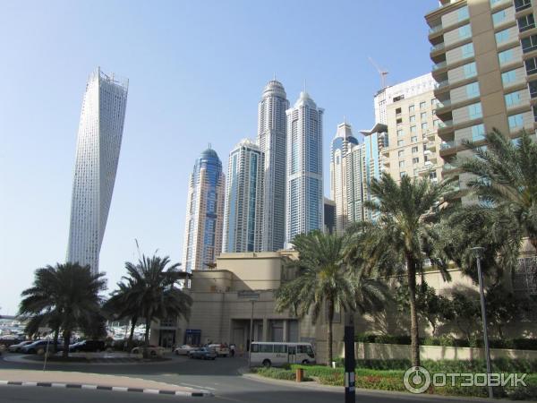 Пляж Dubai Marina beach (ОАЭ, Дубай) фото