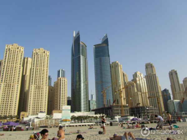 Пляж Dubai Marina beach (ОАЭ, Дубай) фото