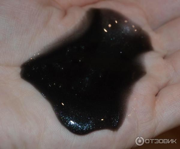 Шампунь для глубокого очищения волос и кожи головы Faberlic Black Detox фото