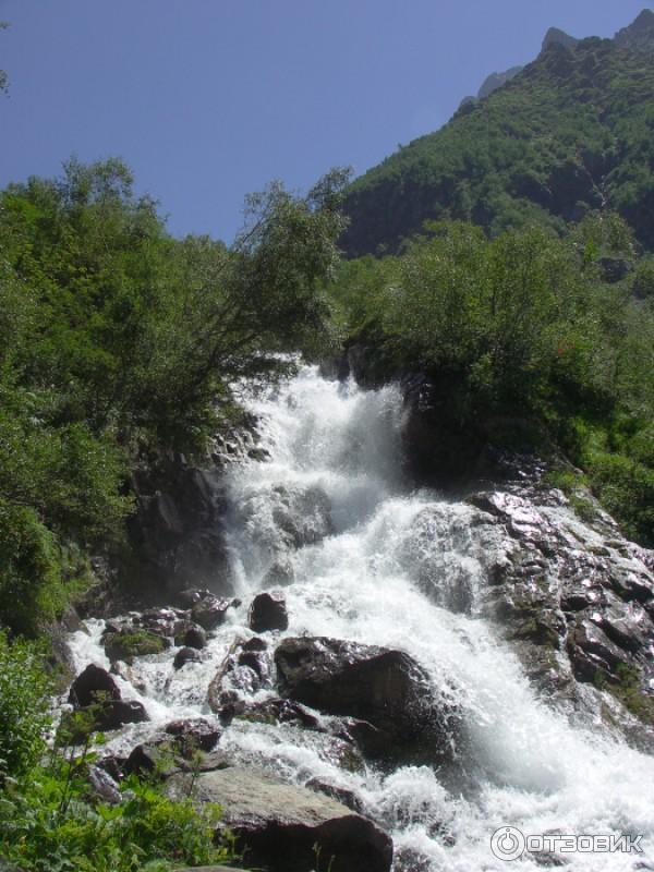Чучхурский водопад (Россия, Карачаево-Черкесия) фото