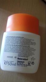 Матирующий солнцезащитный флюид для лица Eucerin Sun Fluid 50+ Mattierend фото