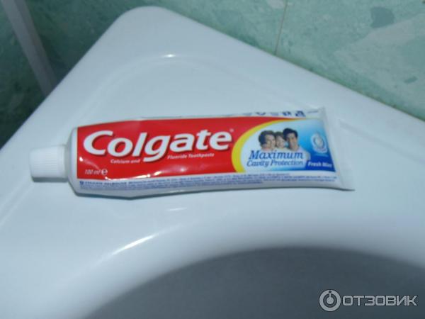 зубная паста Colgate