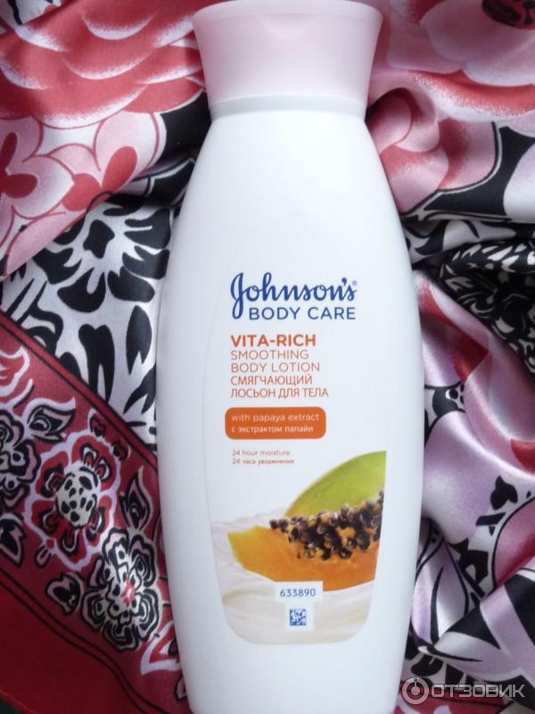 Смягчающий лосьон для тела Johnson's Body Care Vita-Rich Lotion с экстрактом папайи фото