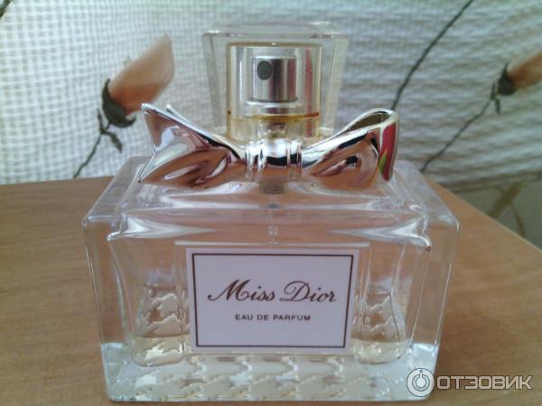 Парфюмированная вода Christian Dior Miss Dior фото