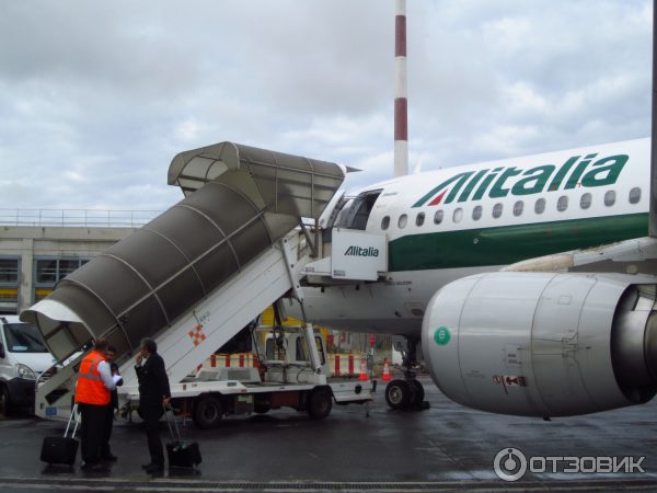 Авиакомпания Alitalia фото