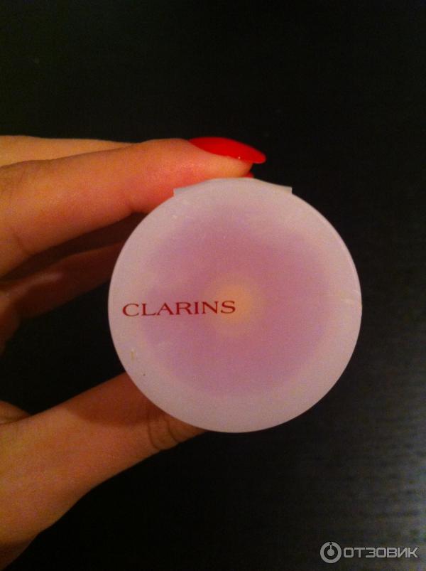 Очищающий крем Clarins с отшелушивающим эффектом Doux Nettoyant Gommant Express с экстрактом апельсина фото