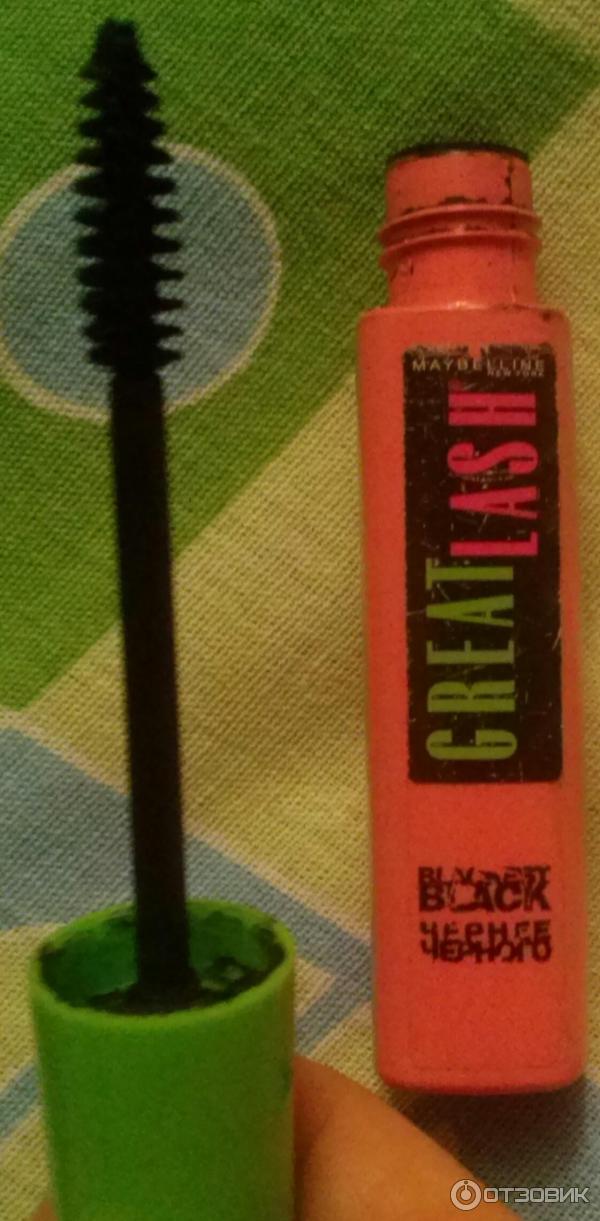 Тушь для ресниц Maybelline New York Great Lash Blackest Black Mascara фото