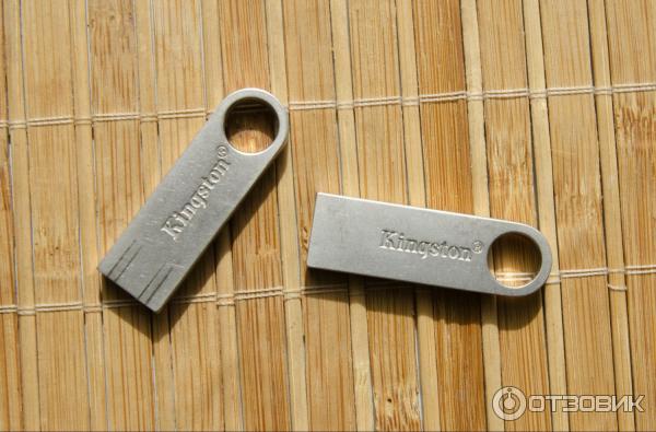 USB Flash drive Kingston DataTraveler SE9 фото