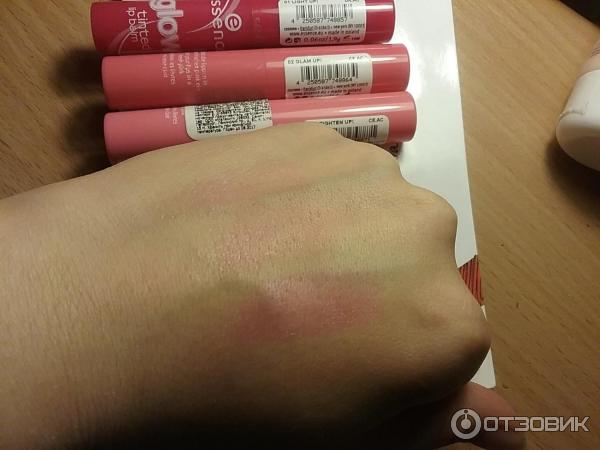 Бальзам для губ Essence Glow Tinted Lip Balm фото