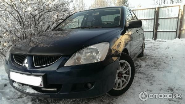 Автомобиль Mitsubishi Lancer IX седан фото