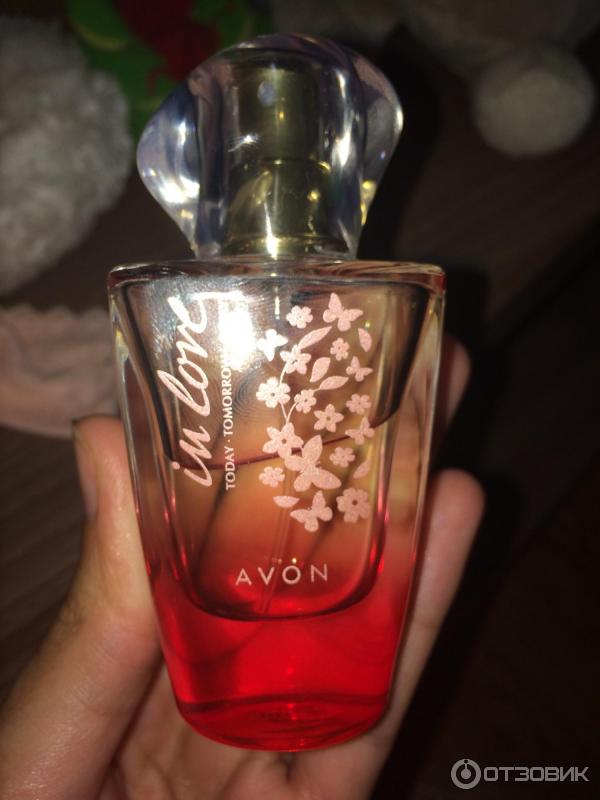 In bloom avon. Блум лав эйвон туалетная вода. Эйвон духи женские лав. Духи Avon today tomorrow Love. Духи ин лав эйвон.