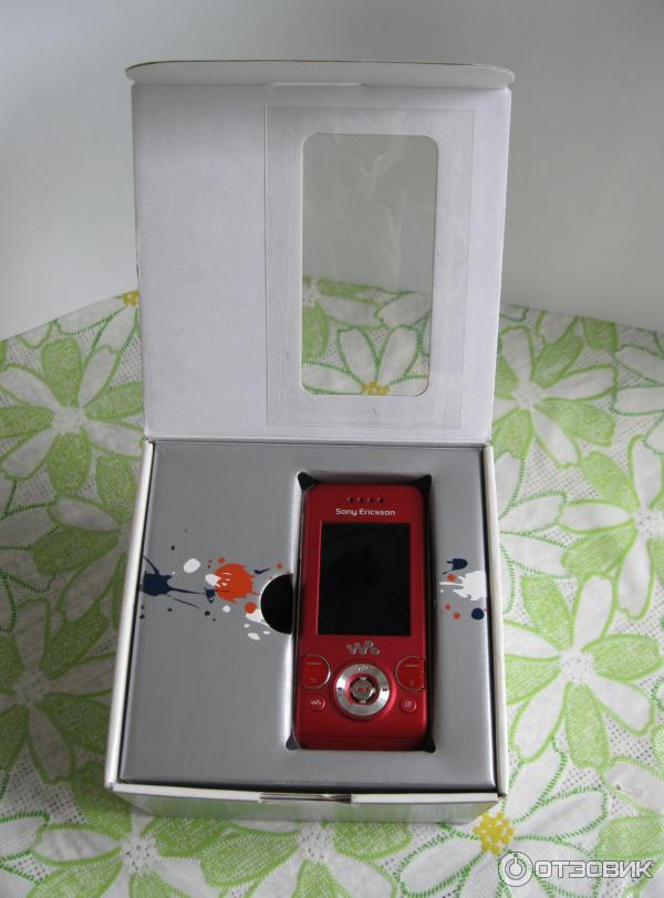 Сотовый телефон Sony Ericsson W580i фото