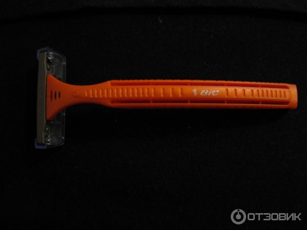 Одноразовые бритвы Bic Sensitive 3 фото