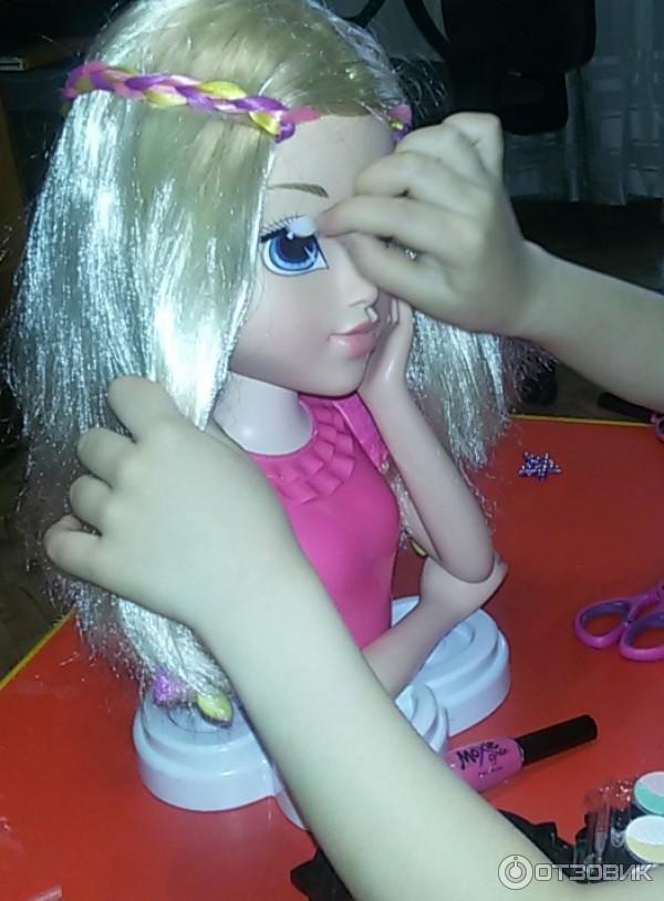 Голова куклы для прически и макияжа. Особенности и достоинства игрушки