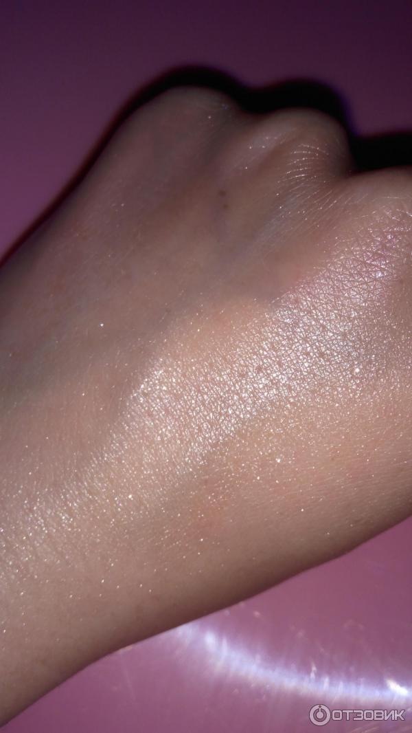 Born to glow тональный. NYX born to Glow Illuminator. NYX 01 Sunbeam born to Glow. NYX born to Glow Liquid Illuminator. NYX Illuminator хайлайтер.