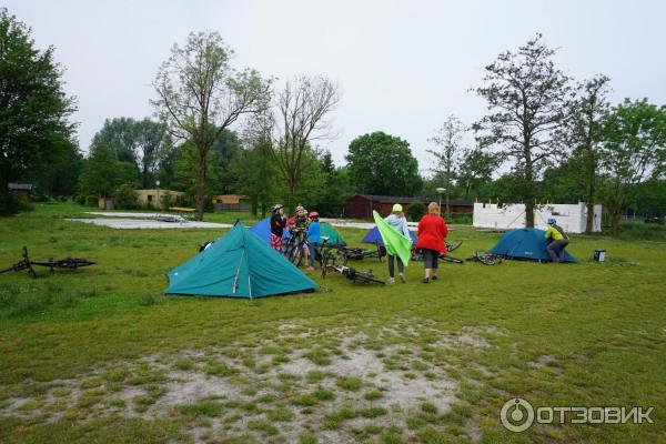 место под палатки