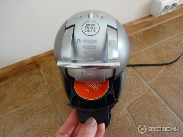 Кофемашина капсульного типа KRUPS Nescafe Dolce Gusto KP 150