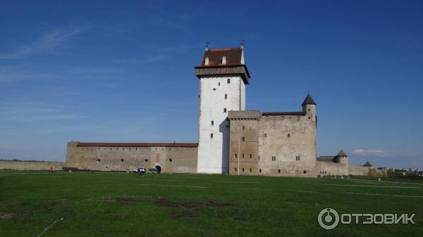 Экскурсия в Замок Германа (Эстония, Нарва) фото