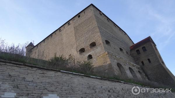 Экскурсия в Замок Германа (Эстония, Нарва) фото