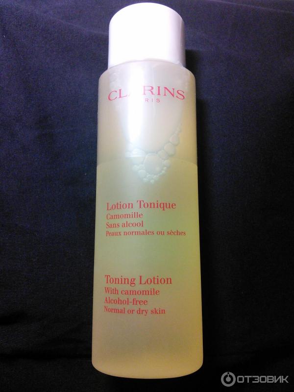 Тоник с ромашкой Clarins.