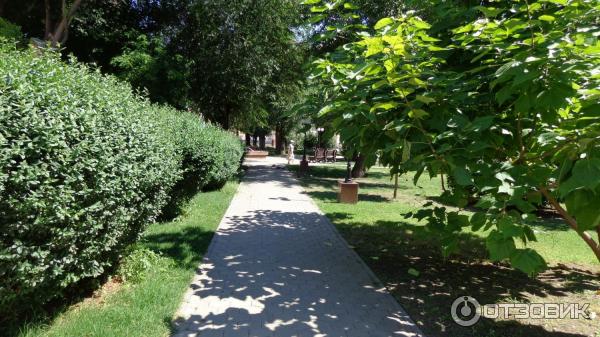Братский сад астрахань братский сад фото Отзыв о Братский сад (Россия, Астрахань) Красивое место для прогулки, в день сва