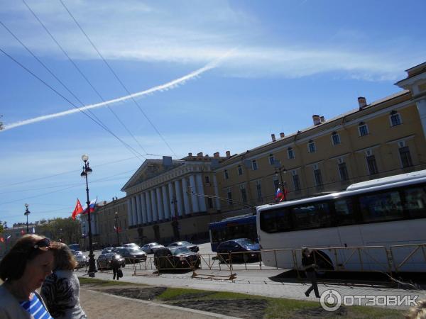 Обзорная автобусная экскурсия City Tour по Санкт-Петербургу (Россия) фото