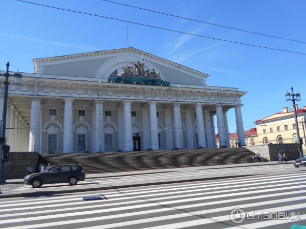 Обзорная автобусная экскурсия City Tour по Санкт-Петербургу (Россия) фото