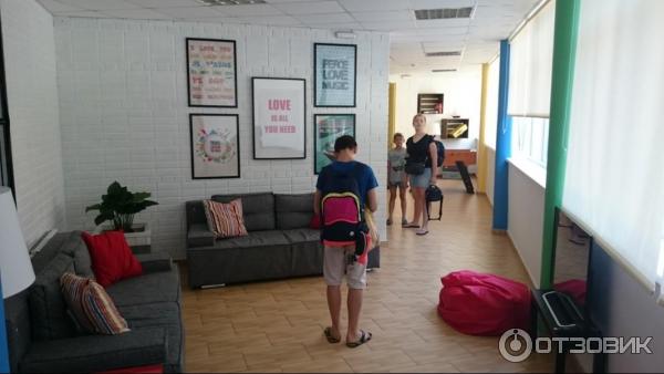 Хостел MAXI house hostel фото