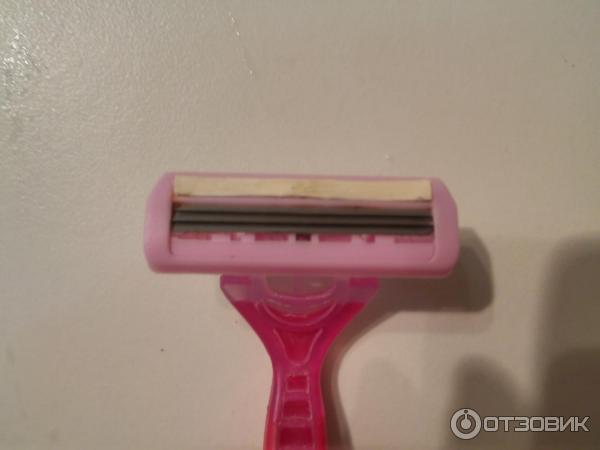 Женские бритвенные станки Oriflame Ladies Delicate Disposable Razor одноразовые фото