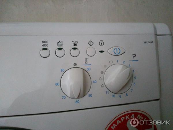 Стиральная машина Indesit WIUN 82 фото