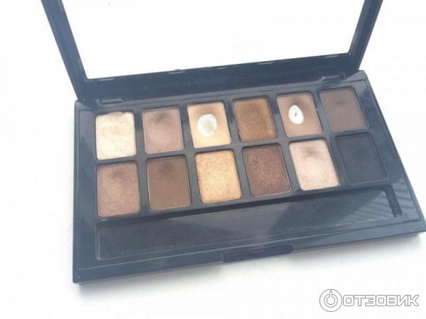 Палетка теней Maybelline The Nudes eyeshadow palette фото