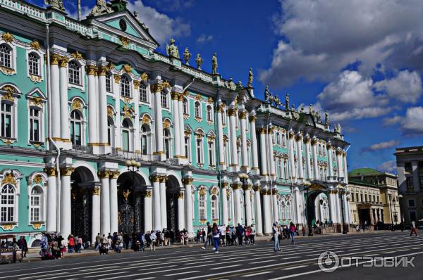 Дворцовая площадь (Россия, Санкт-Петербург) фото