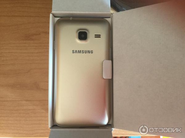 Смартфон Samsung galaxy j1 mini фото