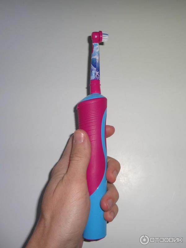 Электрическая зубная щетка BRAUN Oral-B Kids Mickey
