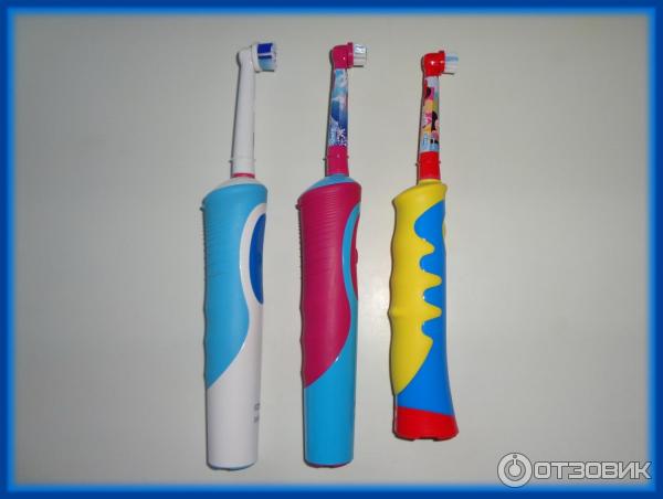 Электрическая зубная щетка BRAUN Oral-B Kids Mickey